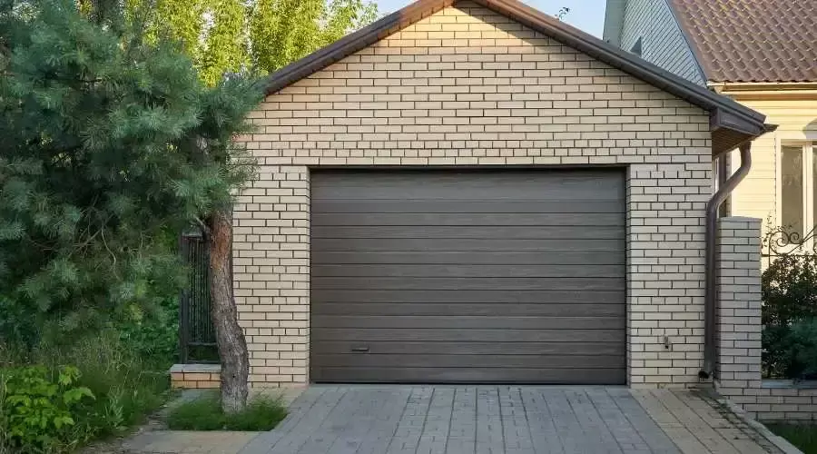 How To Fix Garage Doors- Fort Lee Garage Doors